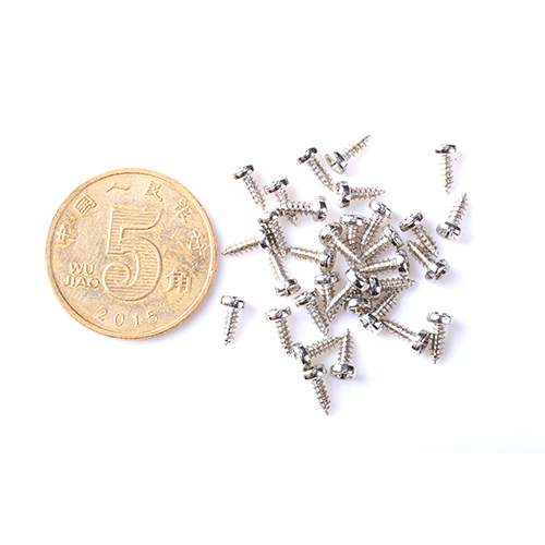 پیچ های کوچک بسیار نازک تیتانیوم M0.5-M1.2